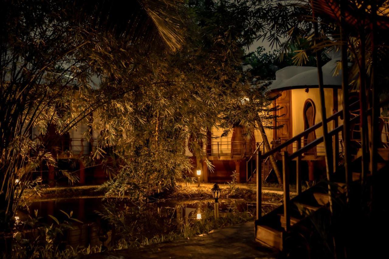 Hotel Eden Garden By Cliff Way Varkala Exterior foto