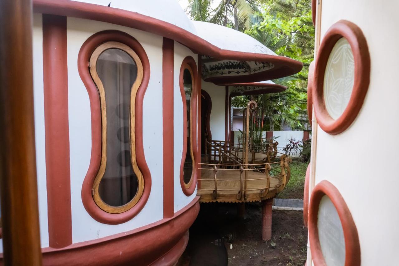 Hotel Eden Garden By Cliff Way Varkala Exterior foto